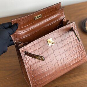 golden brown Croc Emboss  25 Bag